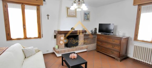 3 bedrooms Apartment in Castelnuovo Rangone, Italy No. 374784 3