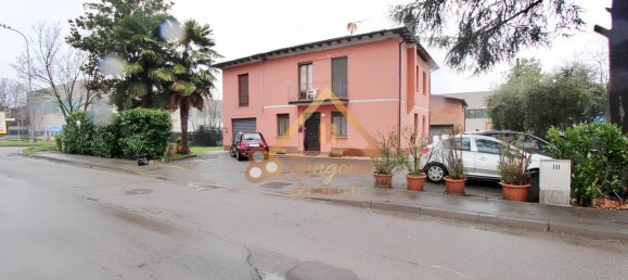 3 bedrooms Apartment in Castelnuovo Rangone, Italy No. 374784 24