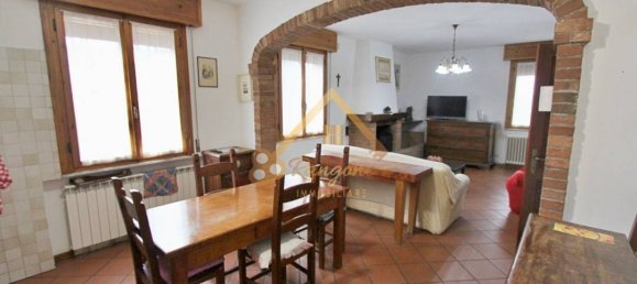 3 bedrooms Apartment in Castelnuovo Rangone, Italy No. 374784 11