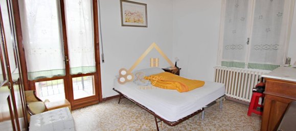 3 bedrooms Apartment in Castelnuovo Rangone, Italy No. 374784 19