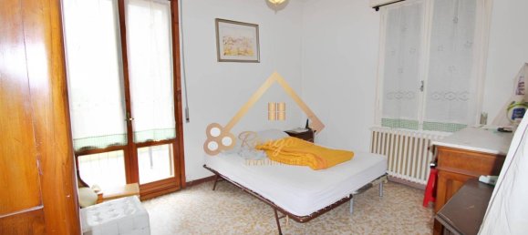 3 bedrooms Apartment in Castelnuovo Rangone, Italy No. 374784 17