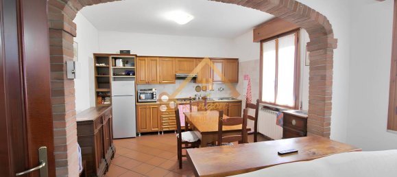 3 bedrooms Apartment in Castelnuovo Rangone, Italy No. 374784 5