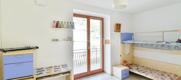 4 rooms Apartment in Laglio, Italy No. 143046 8