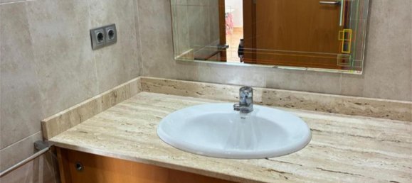 Apartamento de 4 dormitorios en Odena, Spain No. 191188 9