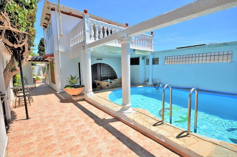 4 bedrooms House in Marbella, Spain No. 232368