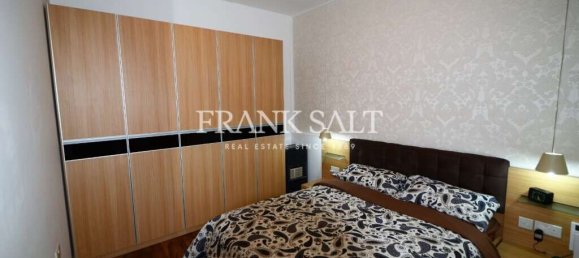 1 bedroom Maisonette in Gzira, Malta No. 9489 11