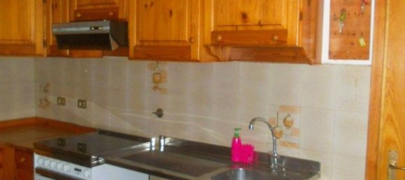 5 rooms Apartment in Reggio Emilia, Italy No. 7386 41