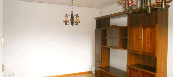 5 rooms Apartment in Reggio Emilia, Italy No. 7386 27