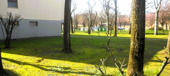 5 rooms Apartment in Reggio Emilia, Italy No. 7386 15