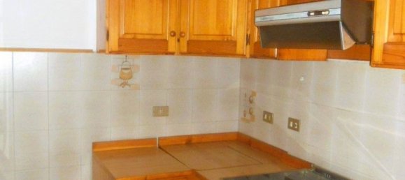 5 rooms Apartment in Reggio Emilia, Italy No. 7386 45