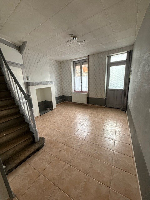 Casa de 2 dormitorios en Amiens, France No. 300558