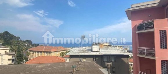 2 Schlafzimmer Wohnung in Imperia, Italy, Nr. 180845 10