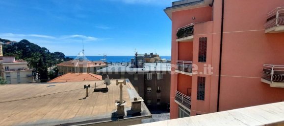 2 Schlafzimmer Wohnung in Imperia, Italy, Nr. 180845 20