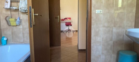 Casa T2 em Pellegrino Parmense, Italy N.º 54755 12