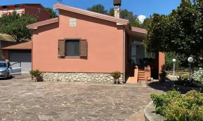 3 rooms Villa in Miglierina, Italy No. 165656