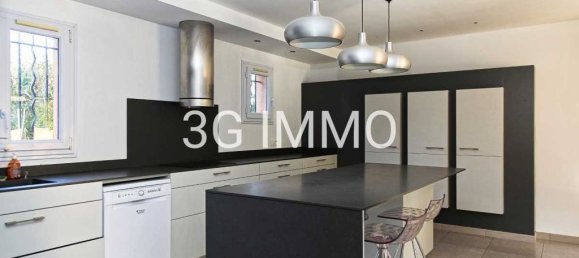 5 bedrooms Villa in Ventabren, France No. 208565 3