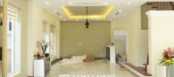 3 chambres Villa à Long Bien, Vietnam No. 3439 2