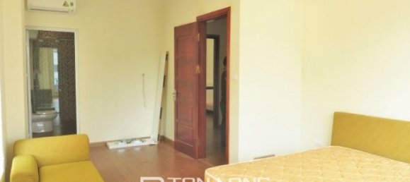 3 chambres Villa à Long Bien, Vietnam No. 3439 9