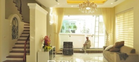 3 chambres Villa à Long Bien, Vietnam No. 3439 4