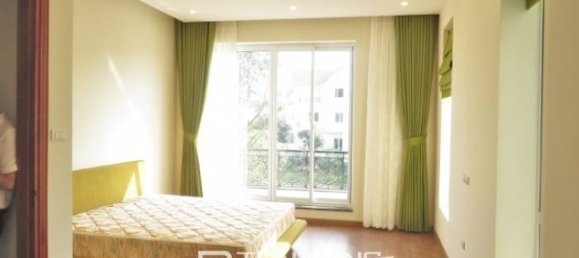 3 chambres Villa à Long Bien, Vietnam No. 3439 8