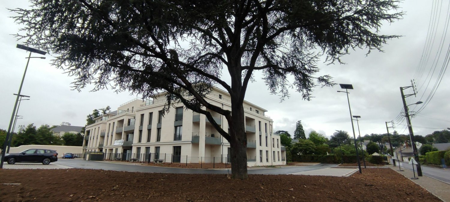 1 bedroom Apartment in Saint-Cyr-sur-Loire, France No. 262707