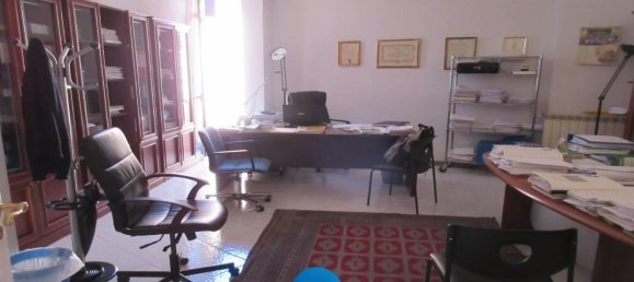 3 rooms Apartment in Casoria, Italy No. 24031 4