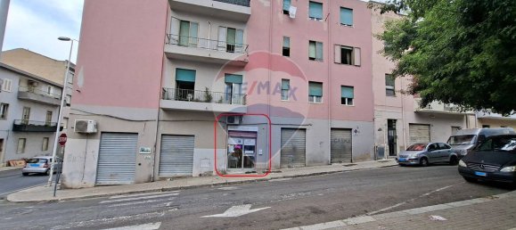 26m² Commercial property in Cagliari, Italy No. 336738 2