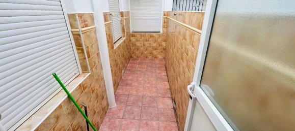 3 bedrooms House in Torrevieja, Spain No. 182902 6