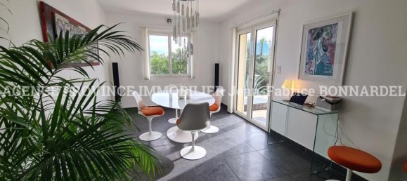 Casa de 3 dormitorios en Saint-Paul-Trois-Chateaux, France No. 200525 4