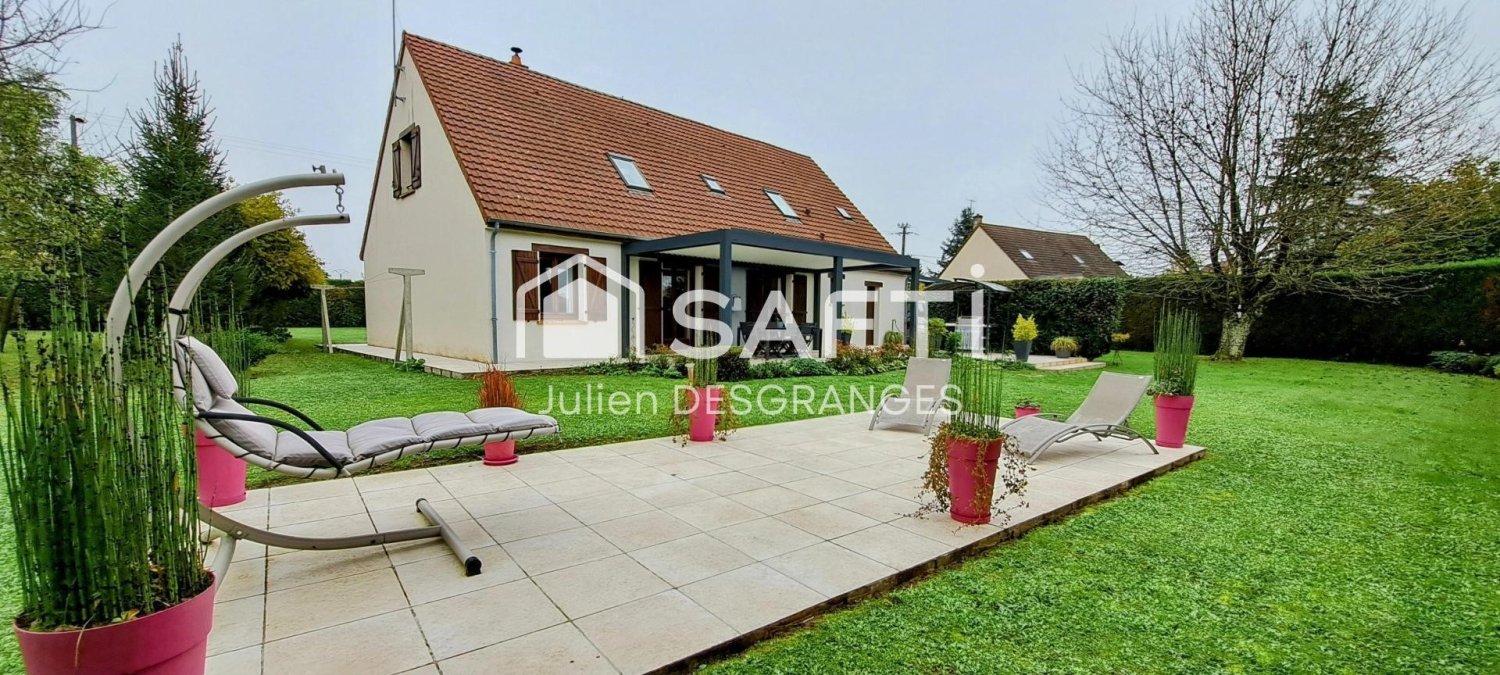 6 bedrooms Villa in Chanceaux-sur-Choisille, France No. 213087