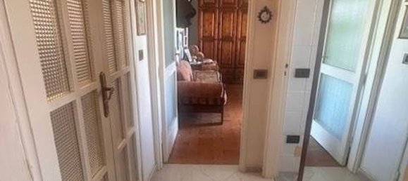 3-salle Appartement à Vigevano, Italy No. 273252 2