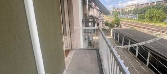 3-salle Appartement à Vigevano, Italy No. 273252 4