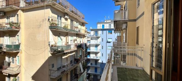 3 bedrooms Apartment in Salerno, Italy No. 320812 8