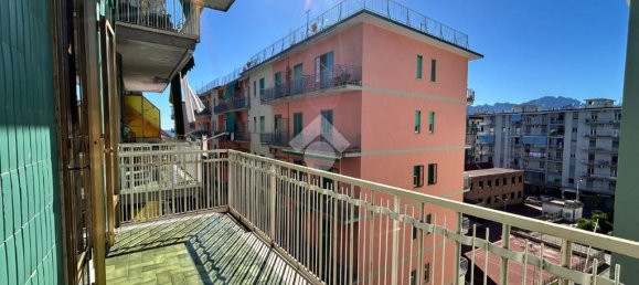 3 bedrooms Apartment in Salerno, Italy No. 320812 4