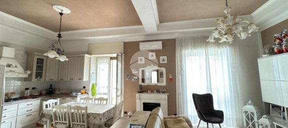 3 bedrooms Apartment in Castellammare di Stabia, Italy No. 52673 3