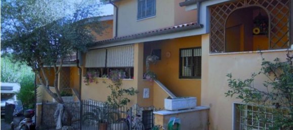 3غرفة منزل في Anzio, Italy رقم 200043 2