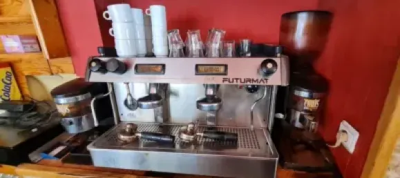 Gewerbliche Immobilie in Zaragoza, Spain 100m², Nr. 108230 2