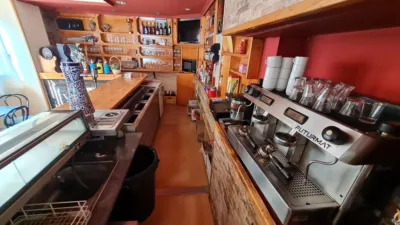 Gewerbliche Immobilie in Zaragoza, Spain 100m², Nr. 108230