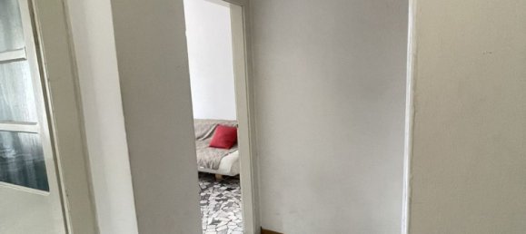 4 bedrooms Apartment in Vicenza, Italy No. 341362 3