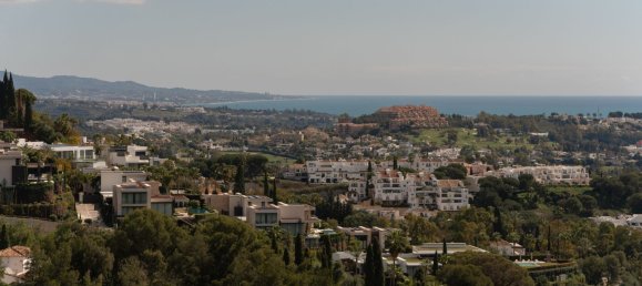 4 bedrooms Townhouse in La Quinta, Spain No. 148063 6