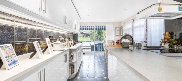 4 Schlafzimmer Haus in Hadley Wood, United Kingdom, Nr. 6593 4