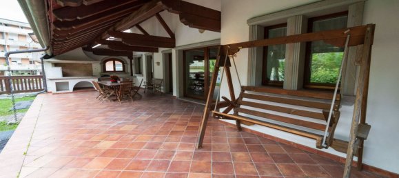 14 غرف نوم فيلا في Udine, Italy رقم 375995 45