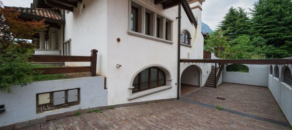 14 غرف نوم فيلا في Udine, Italy رقم 375995 39