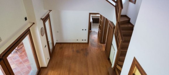 14 غرف نوم فيلا في Udine, Italy رقم 375995 43