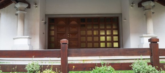 14 غرف نوم فيلا في Udine, Italy رقم 375995 10