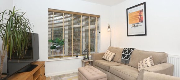 Casa de 3 dormitorios en Orpington, United Kingdom No. 10490 3