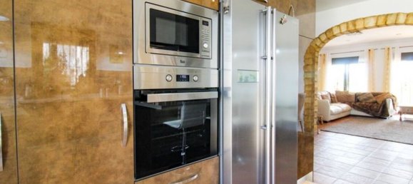 Вилла с 4 спальнями в Бигастро, Испания № 176621 10