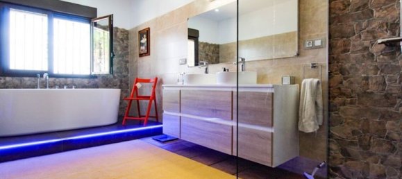 Вилла с 4 спальнями в Бигастро, Испания № 176621 13