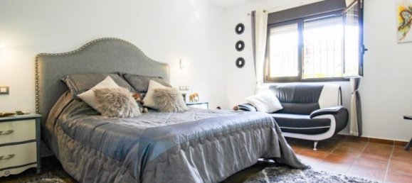 Вилла с 4 спальнями в Бигастро, Испания № 176621 14