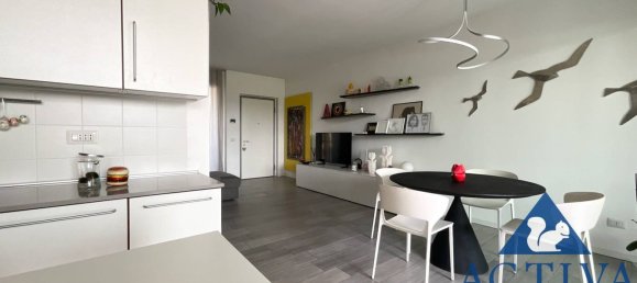 3 Schlafzimmer Wohnung in Olgiate Olona, Italy, Nr. 361319 12